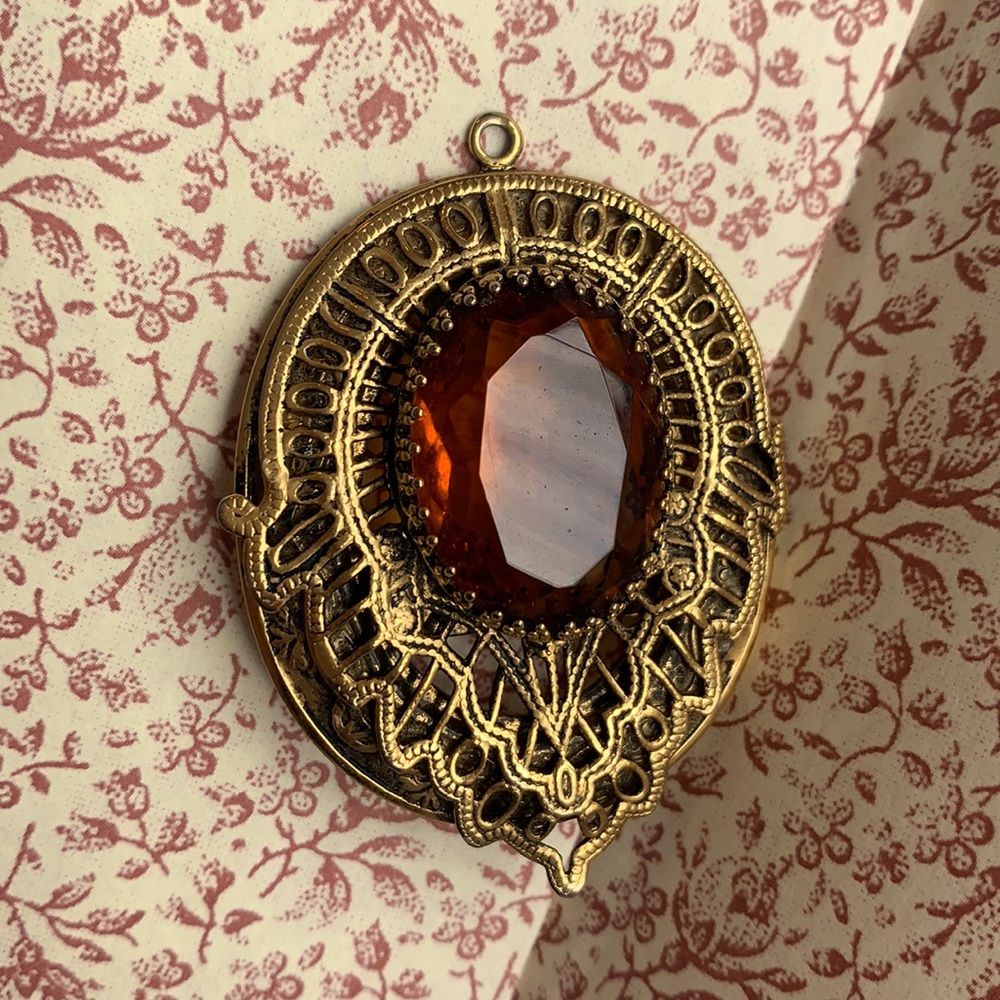 Vintage Brooch